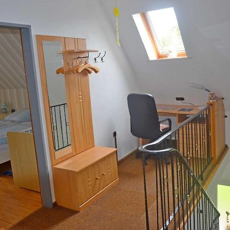 Ferienwohnung Kleinhaus, 95008 Rhauderfehn Exterior photo